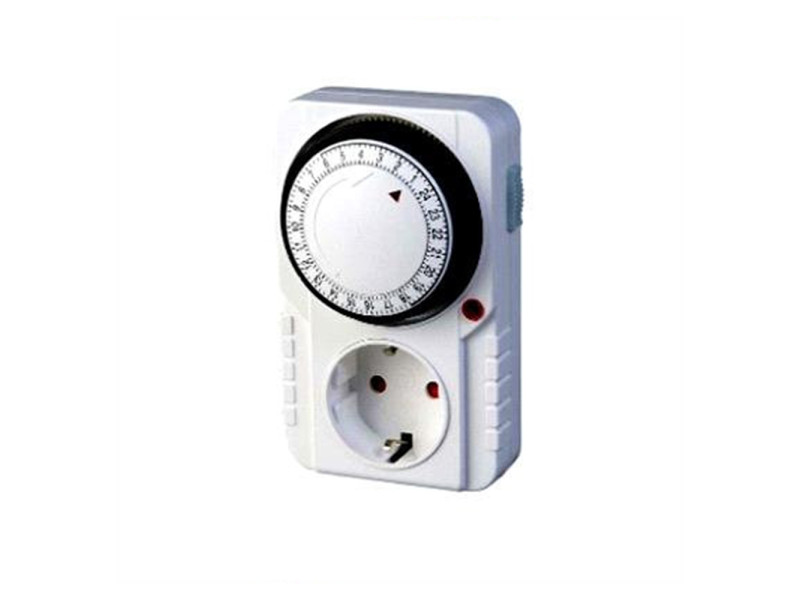 CE Analoge Zeitschaltuhr 15min